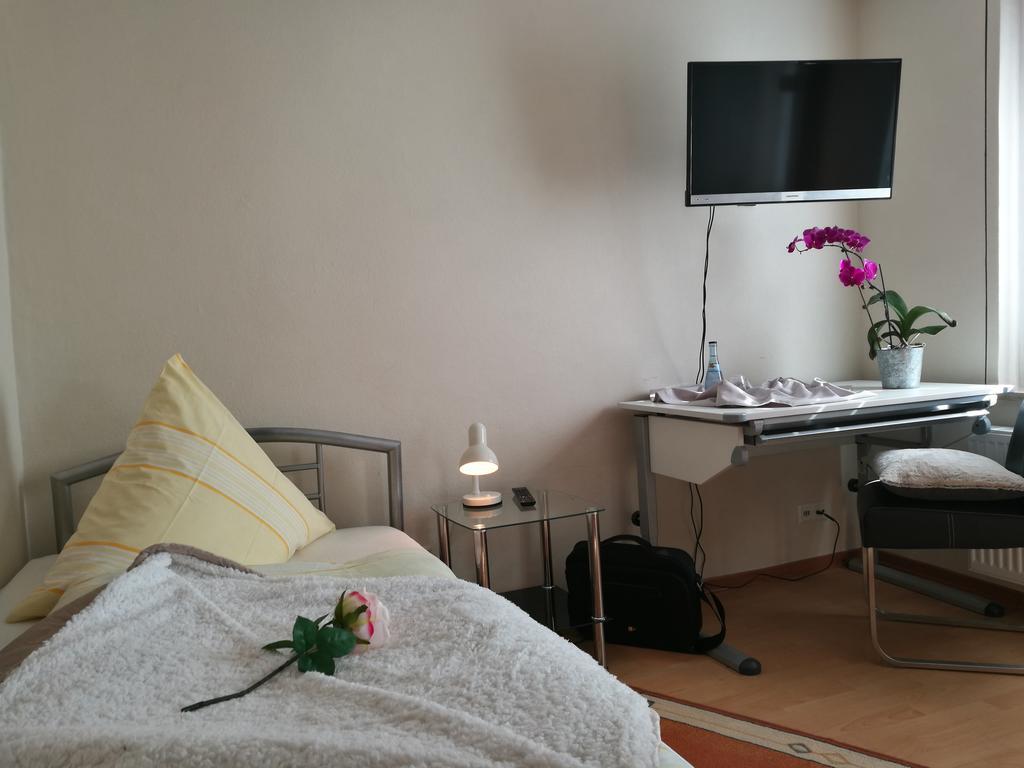 Pension Und Restaurant Reck เอาเล็นดอร์ฟ ภายนอก รูปภาพ
