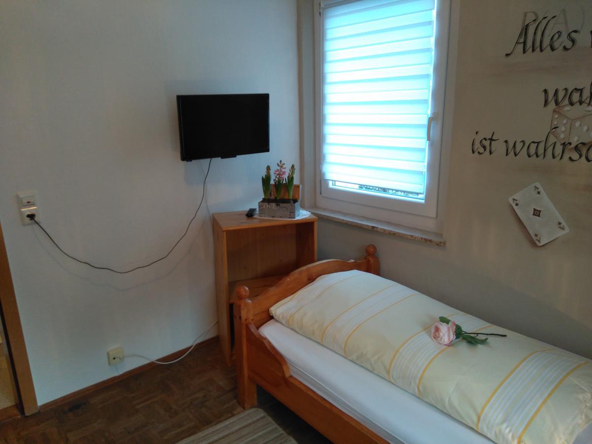 Pension Und Restaurant Reck เอาเล็นดอร์ฟ ภายนอก รูปภาพ
